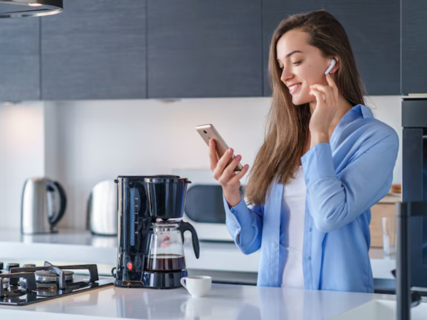 Como escolher a melhor cafeteira elétrica para suas manhãs?
